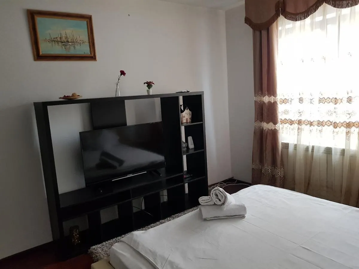 Apartament Parter Arena Nationala Monza Mega Mall Bükreş 0*,  Romanya